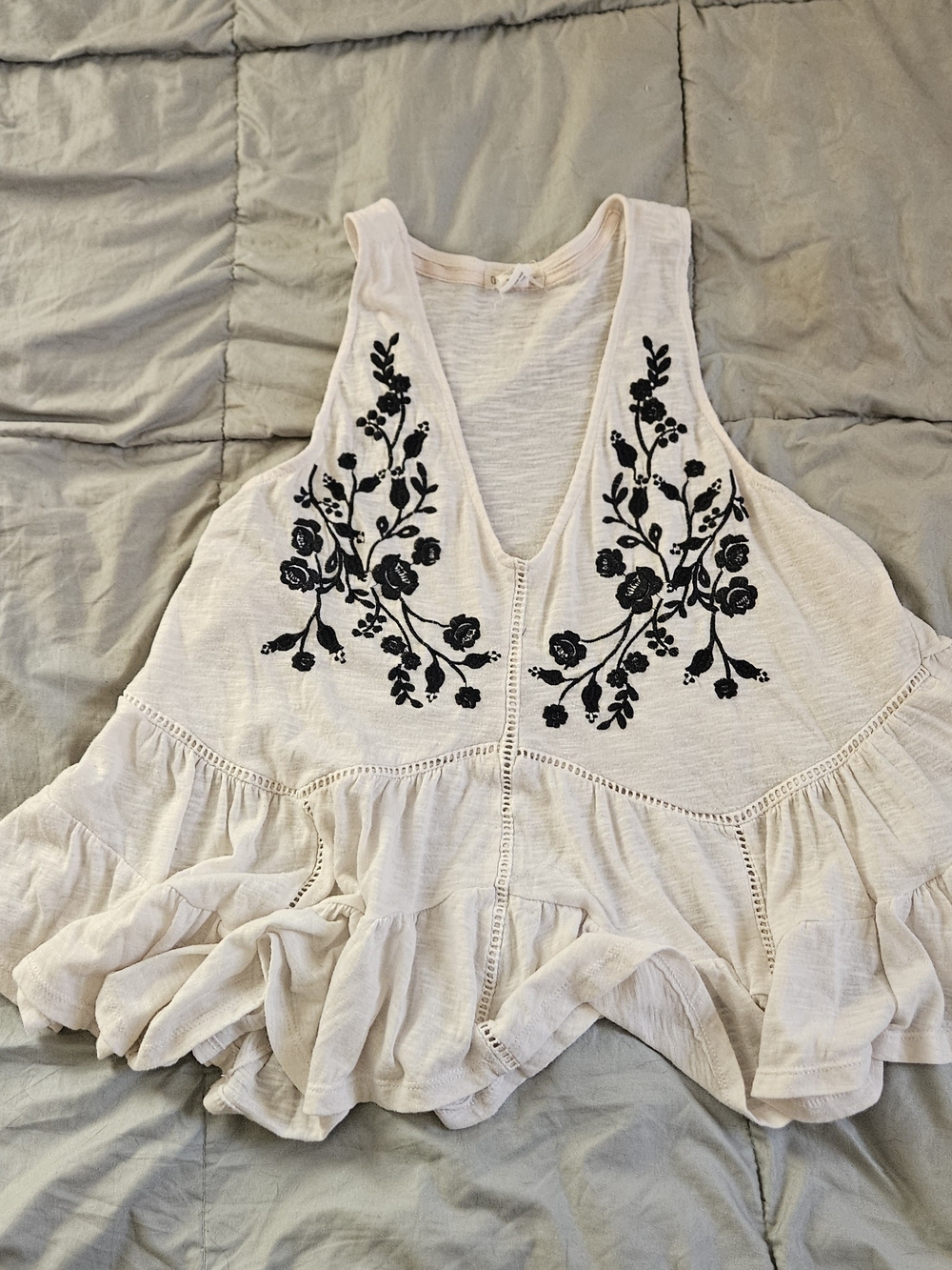 Cream Floral-Embroidered Ruffle V-Neck Tank Top
